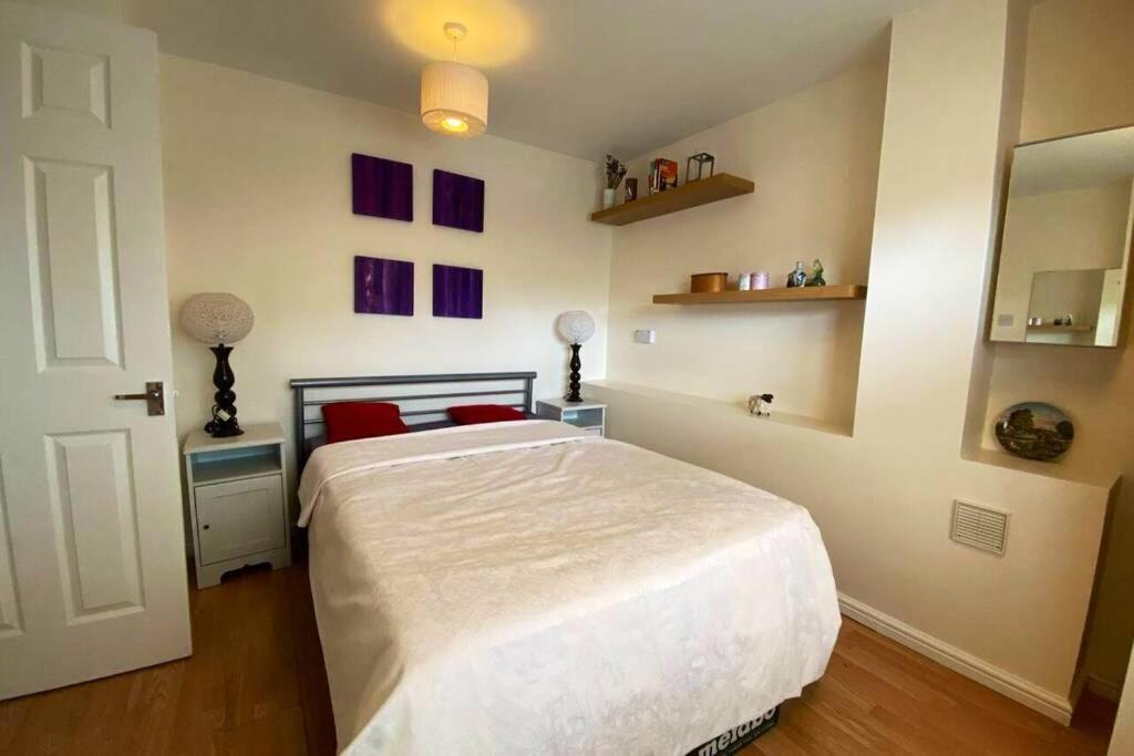 Two Bedroom Garden Flat In Zone 2 London Londres Exterior foto